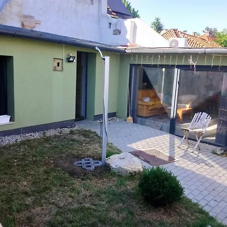 Sarlo Utcai Haz Ferienhaus