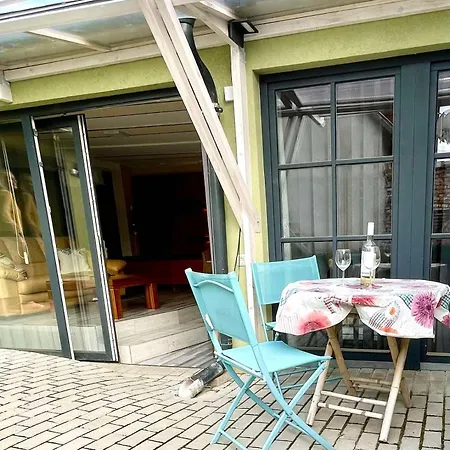 別荘 Sarlo Utcai Haz