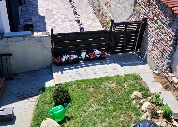 Sarlo Utcai Haz 別荘 *