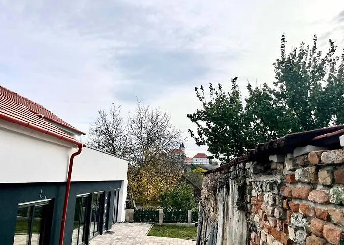 Sarlo Utcai Haz 別荘 *